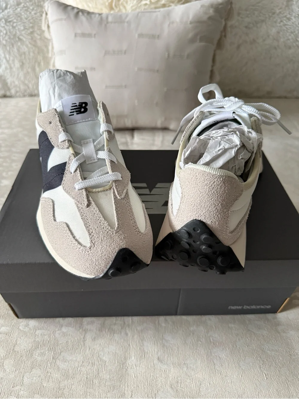 New Balance Kids Beige and Black Retro Style Sneakers